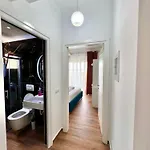 The Gwen Apartment *